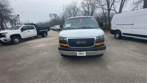 2022 GMC Savana 2500 Work Van