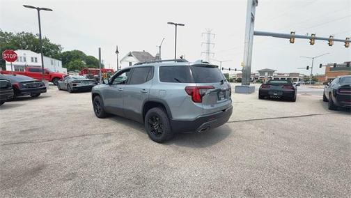 2023 GMC Acadia AT4