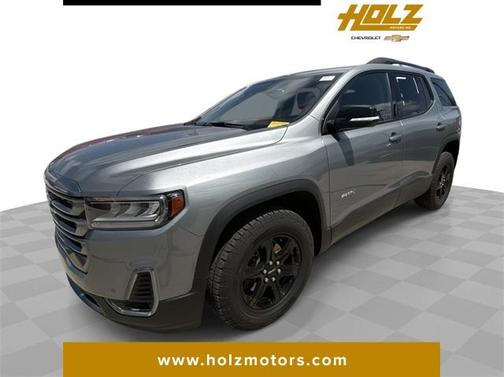 2023 GMC Acadia AT4