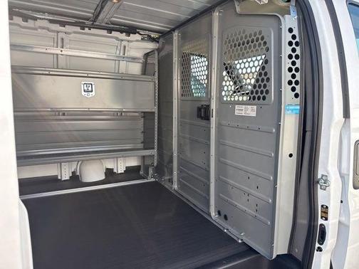 2025 Chevrolet Express 2500 Work Van