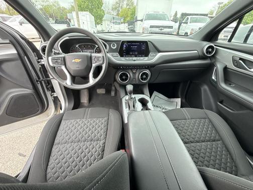 2022 Chevrolet Blazer 2LT