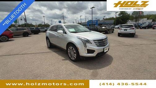 Radiant Silver Metallic 2017 Cadillac XT5 Premium Luxury