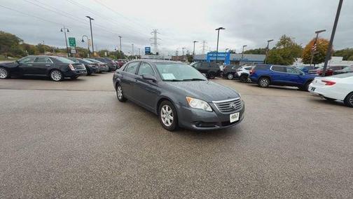2010 Toyota Avalon XL