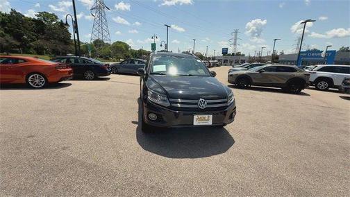 2017 Volkswagen Tiguan 2.0T SEL