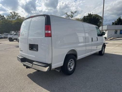 2025 Chevrolet Express 2500 Work Van