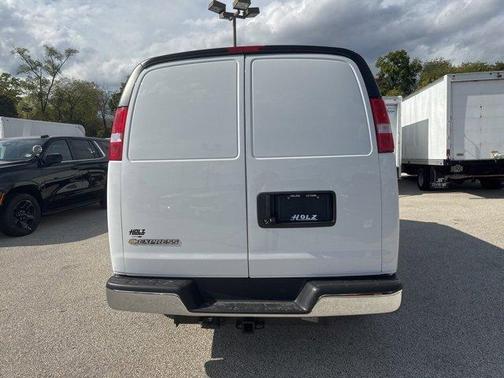 2025 Chevrolet Express 2500 Work Van