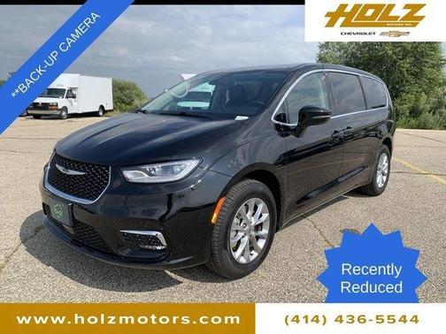 2024 Chrysler Pacifica Touring-L