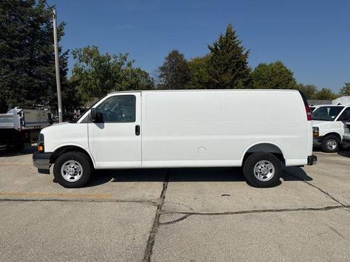 2025 Chevrolet Express 3500 Work Van