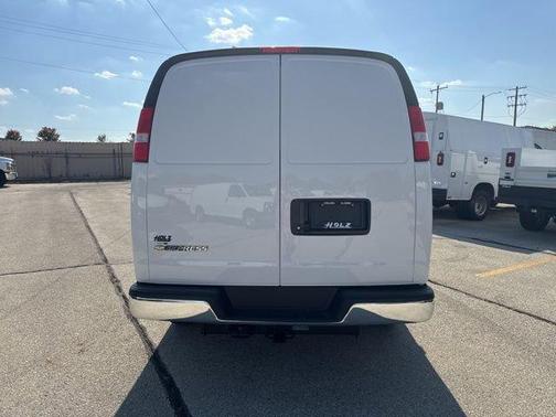 2025 Chevrolet Express 3500 Work Van