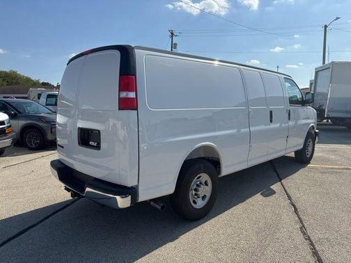 2025 Chevrolet Express 3500 Work Van