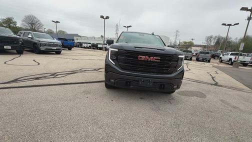 2022 GMC Sierra 1500 Elevation