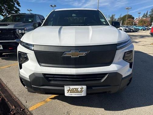2024 Chevrolet Silverado EV WT