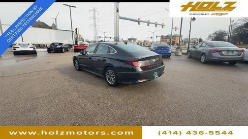 2022 Hyundai SONATA SEL