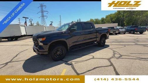Dark Ash Metallic 2024 Chevrolet Silverado 1500 Custom Trail Boss