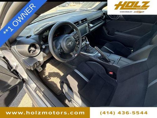 2024 Toyota GR86 Premium