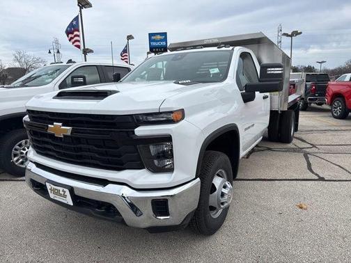 2025 Chevrolet Silverado 3500 WT