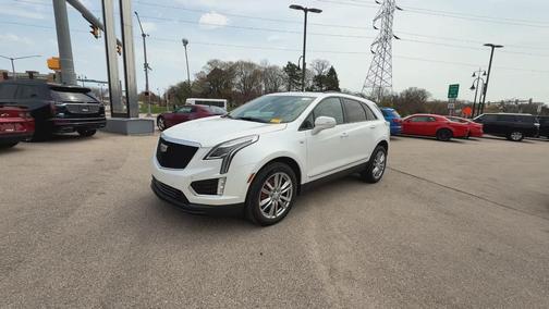 2022 Cadillac XT5 Sport