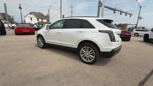 2022 Cadillac XT5 Sport