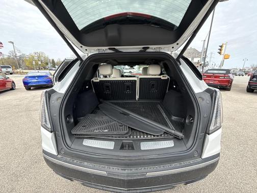 2022 Cadillac XT5 Sport