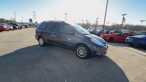 2010 Toyota Sienna XLE
