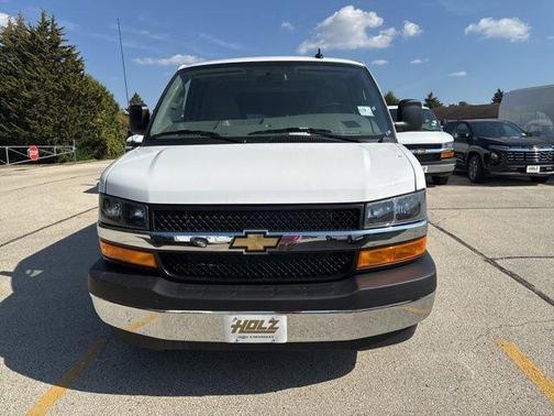 2025 Chevrolet Express 3500 Work Van