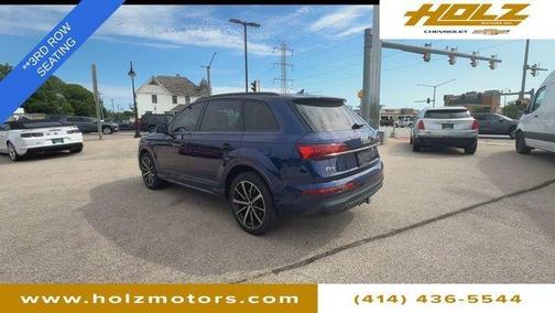 Navarra Blue Metallic 2023 Audi Q7 55 Premium Plus