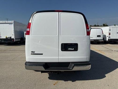 2025 Chevrolet Express 3500 Work Van
