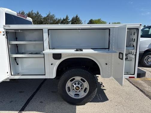 2025 Chevrolet Silverado 2500 WT