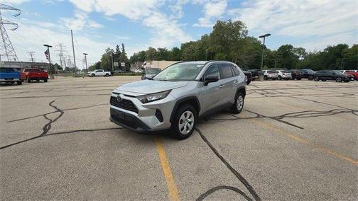 2019 Toyota RAV4 LE