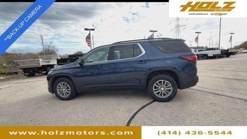 2022 Chevrolet Traverse LT Cloth
