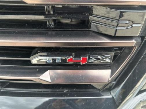 2024 GMC Sierra 2500 AT4X