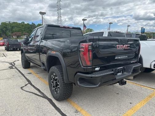 2024 GMC Sierra 2500 AT4X