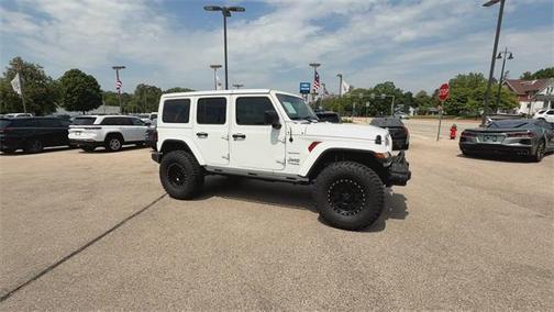 2022 Jeep Wrangler Unlimited Sahara