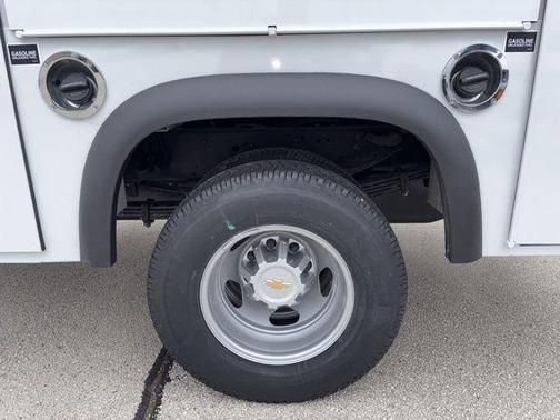 2025 Chevrolet Silverado 3500 WT