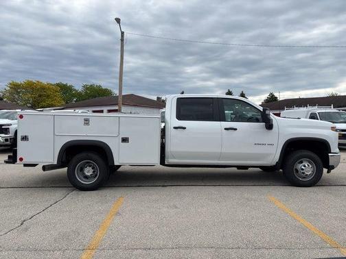 2025 Chevrolet Silverado 3500 WT