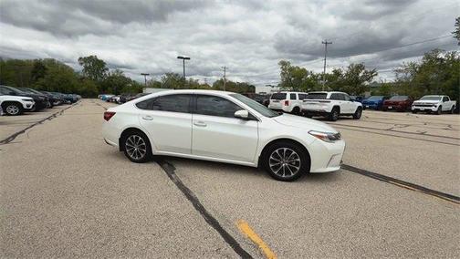 2018 Toyota Avalon XLE