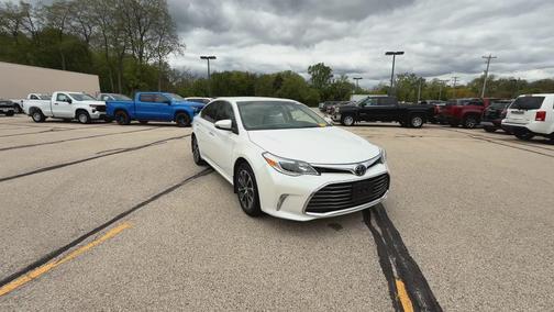 2018 Toyota Avalon XLE