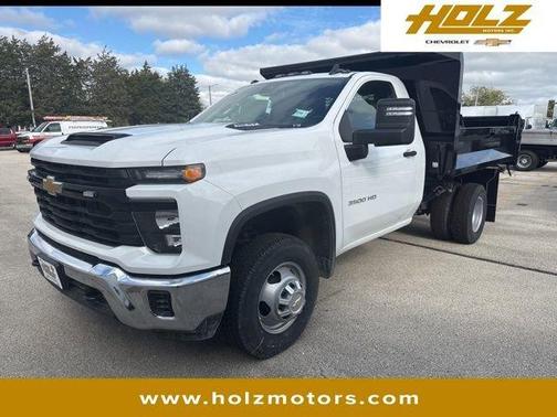 2025 Chevrolet Silverado 3500 WT