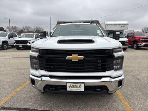 2025 Chevrolet Silverado 3500 WT