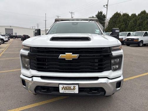 2025 Chevrolet Silverado 3500 WT