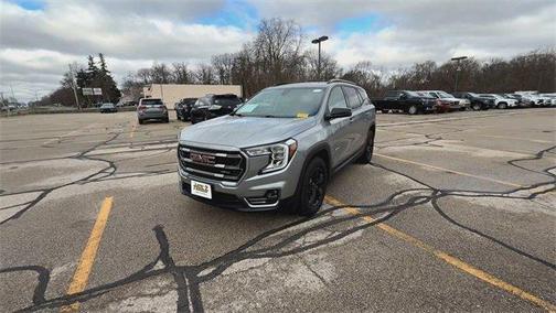 2023 GMC Terrain AT4
