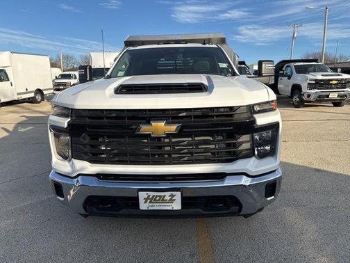 2025 Chevrolet Silverado 3500 WT