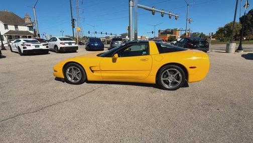 2002 Chevrolet Corvette Base