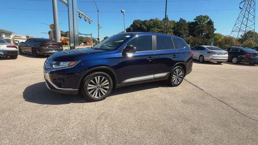 2020 Mitsubishi Outlander ES