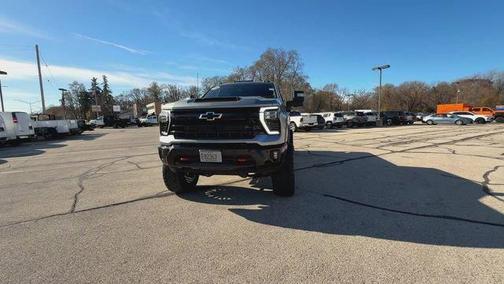 2025 Chevrolet Silverado 2500 LTZ