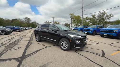 2022 Buick Enclave Essence