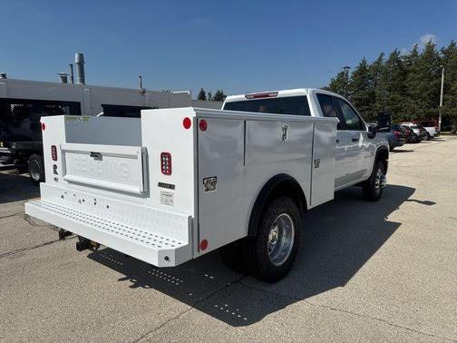 2025 Chevrolet Silverado 3500 WT