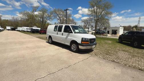 2022 GMC Savana 2500 Work Van