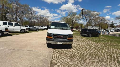 2022 GMC Savana 2500 Work Van