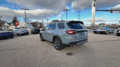 2025 Honda Pilot Touring